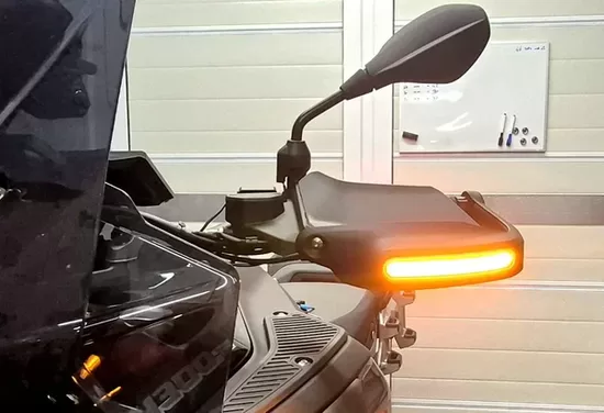 Protetores de mão BMW com iluminação