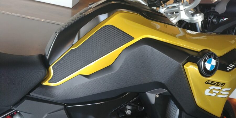 BMW F750GS/F850GS KNEE PADS